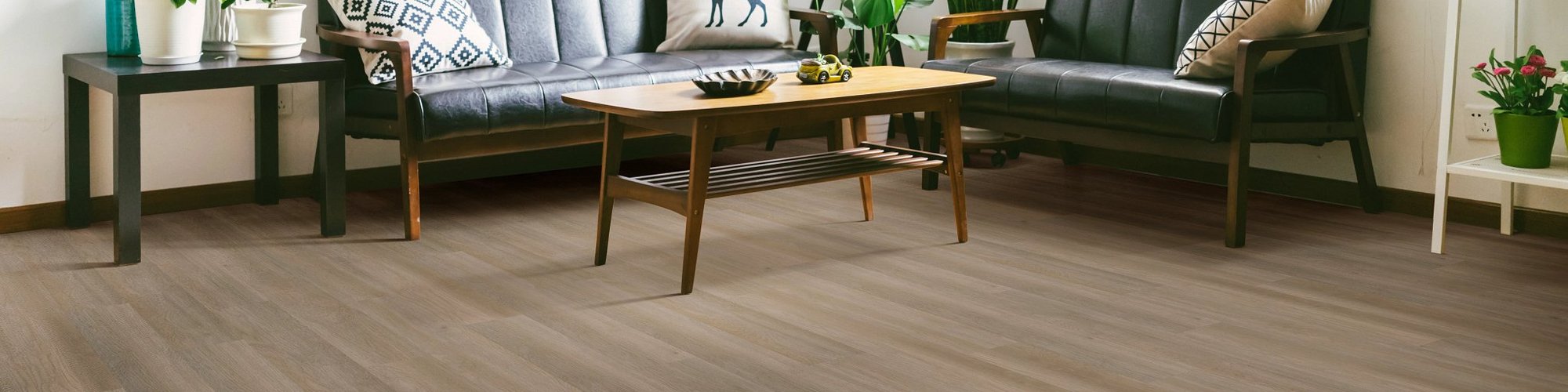 hardwood floor living room - John's Flooring Co